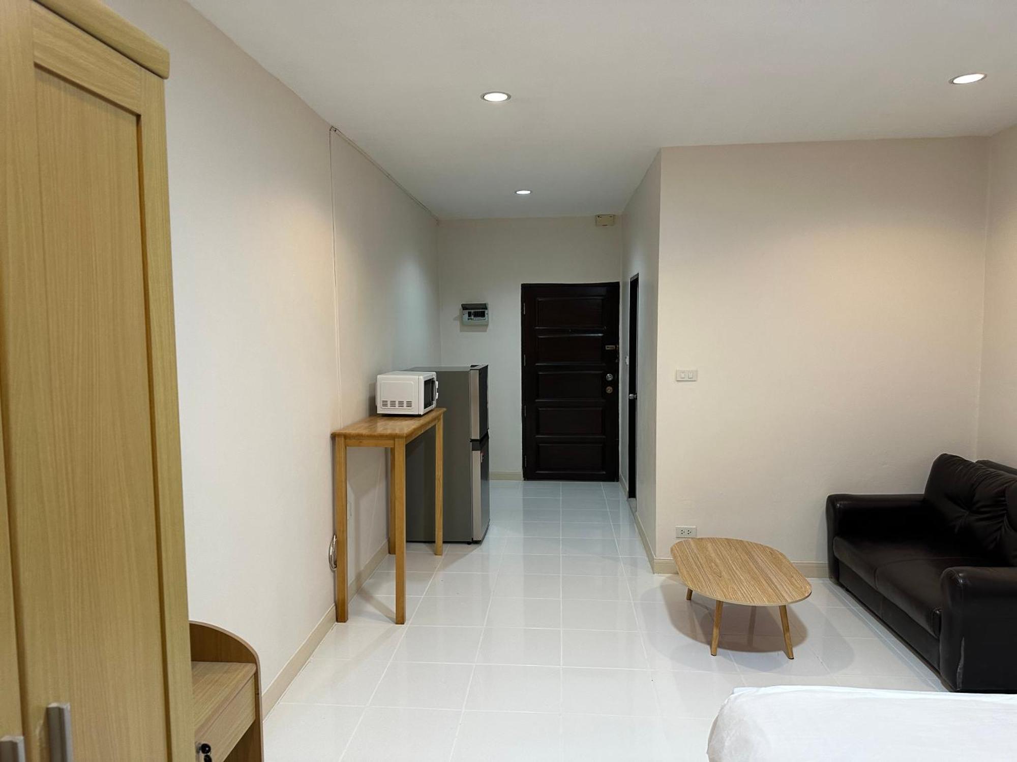 Country Complex Bangna Aparthotel Банкок Екстериор снимка