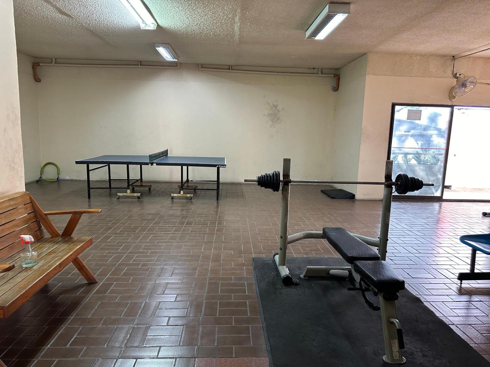 Country Complex Bangna Aparthotel Банкок Екстериор снимка